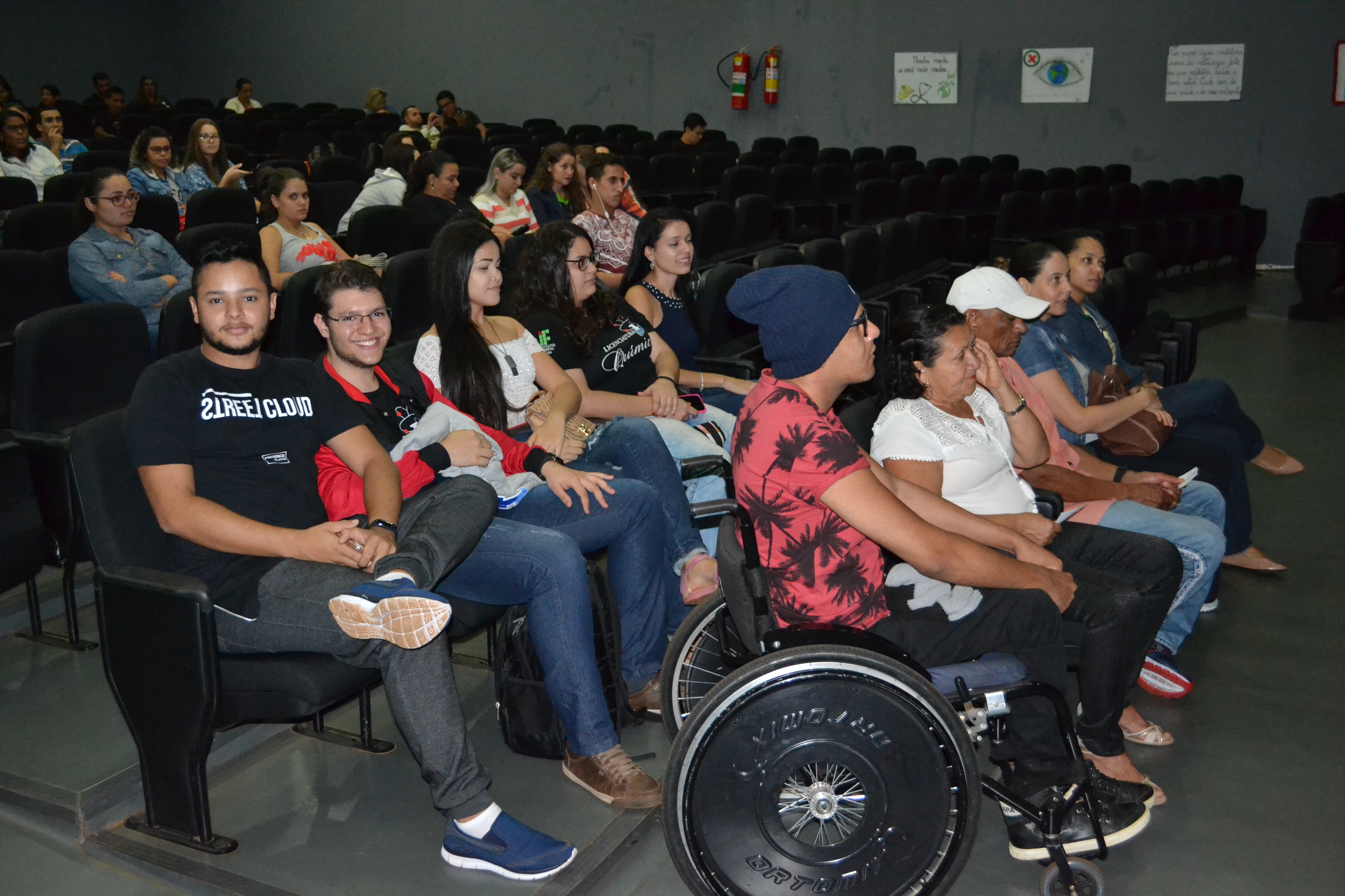 Debate em torno do filme "A Teoria de Tudo"